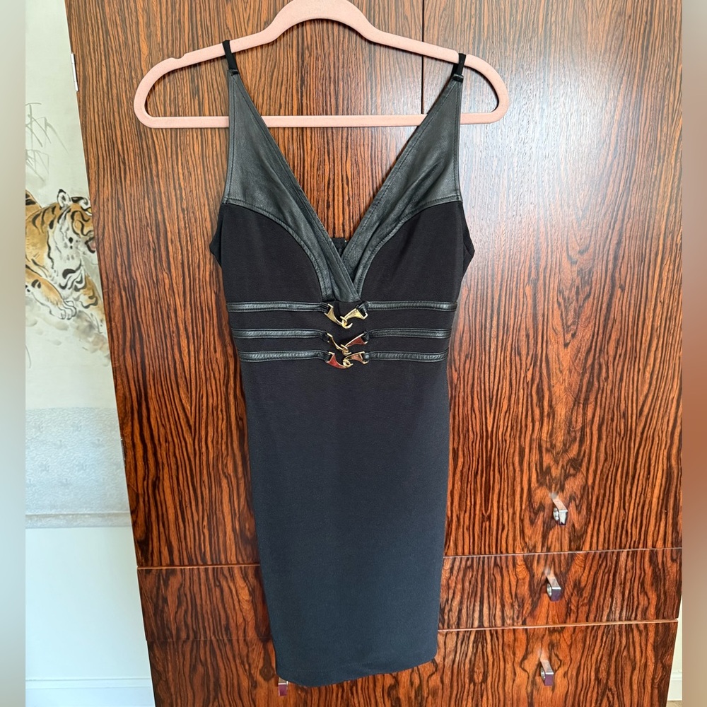 Elegant Black Mini Dress
